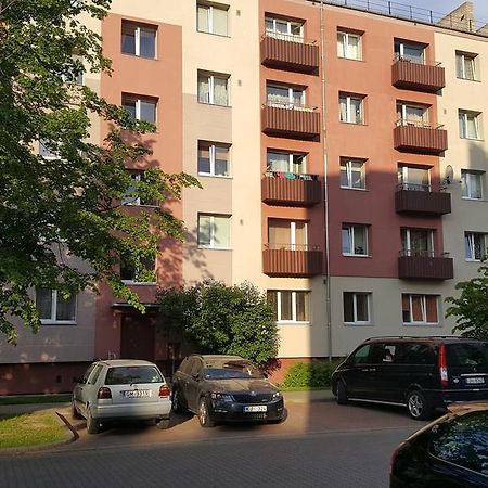 L.E.C. Travel Apartments Windawa Zewnętrze zdjęcie