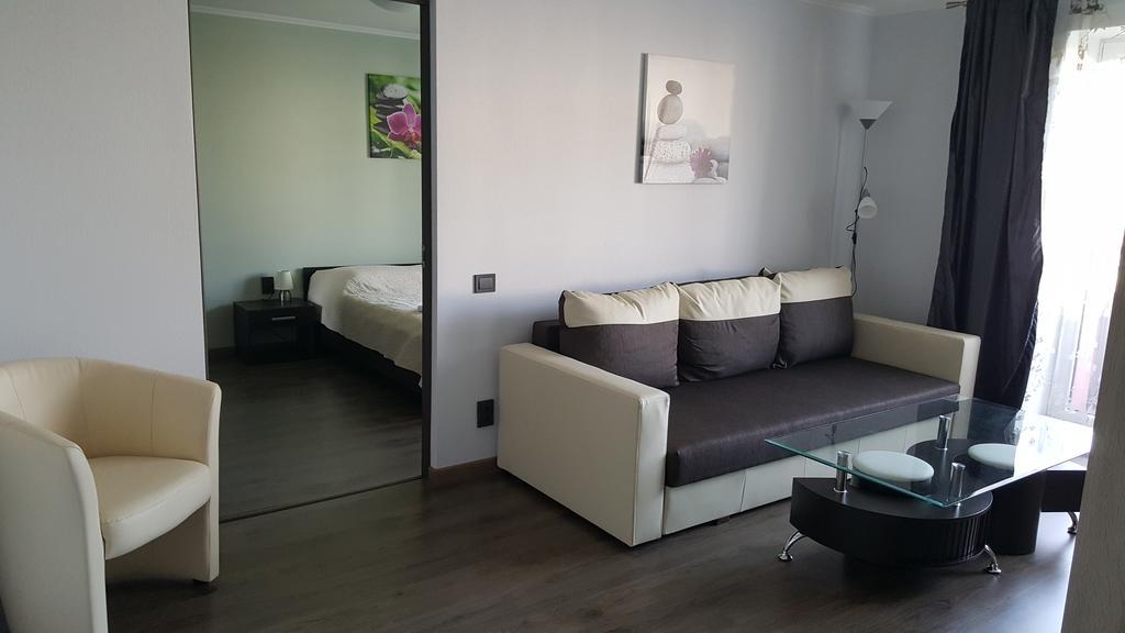 L.E.C. Travel Apartments Windawa Zewnętrze zdjęcie